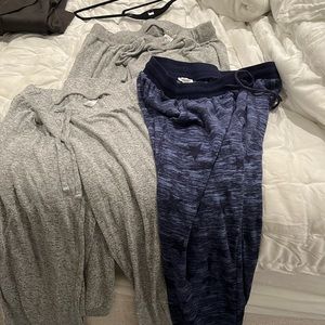 LOT of 3 pairs of exercise pants. Splendid, Gap Body M, 3rd XL great condition